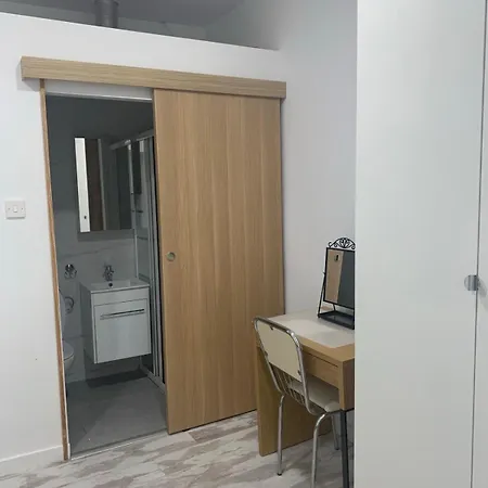 Apartment 1br House In The Walled *