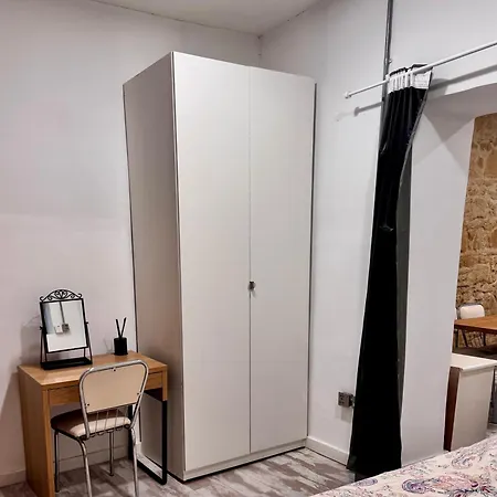 1br House In The Walled *