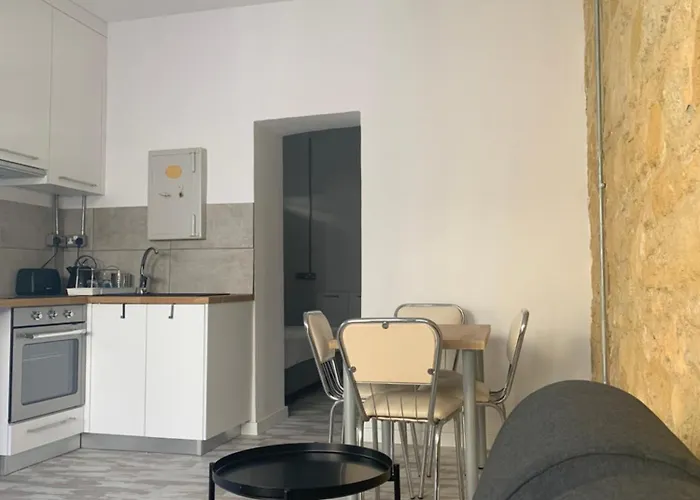 1br House In The Walled *